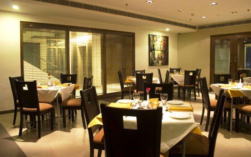 Shervani Nehru Place Нью-Дели Ресторан фото